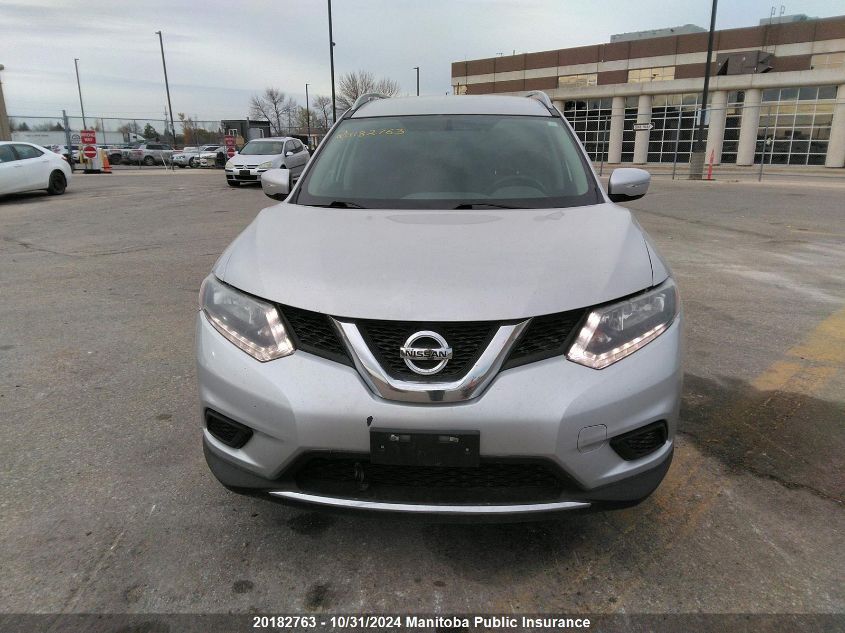 2015 Nissan Rogue S/Sl/Sv VIN: 5N1AT2MV9FC882608 Lot: 20182763