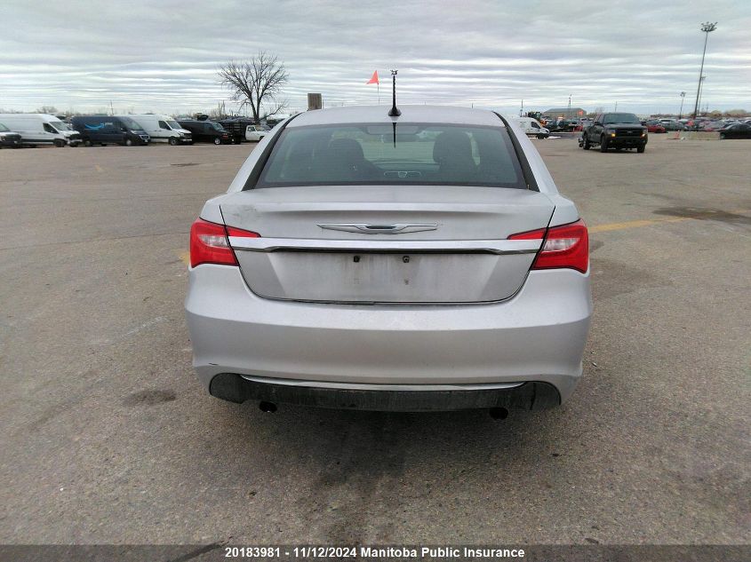 2012 Chrysler 200 Touring V6 VIN: 1C3CCBBGXCN172574 Lot: 20183981