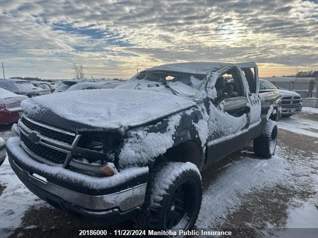 2007 Chevrolet Silverado 1500 Classic VIN: 1GCEK19B07E161438 Lot: 20186000