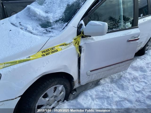 2007 Hyundai Entourage Gls VIN: KNDMC233376016937 Lot: 20187614