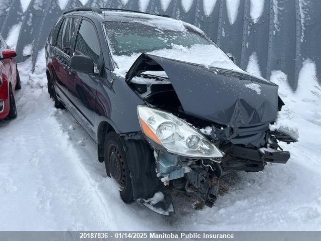 2006 Toyota Sienna Ce
