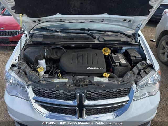 2018 Dodge Grand Caravan Sxt VIN: 2C4RDGBG9JR272066 Lot: 20194859