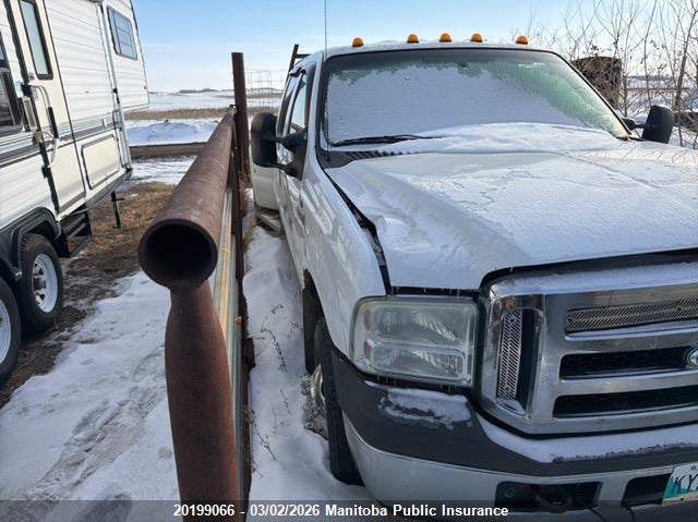 1FTWW33P47EB37216 2007 Ford F350 Sd Lariat Crew Cab auction photo 1