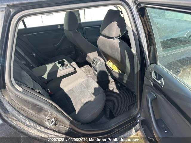 2013 Volkswagen Golf 2.5 VIN: 3VWKX7AJ8DM613584 Lot: 20207628