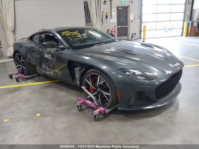 ASTON MARTIN DBS SUPERLEGGERA