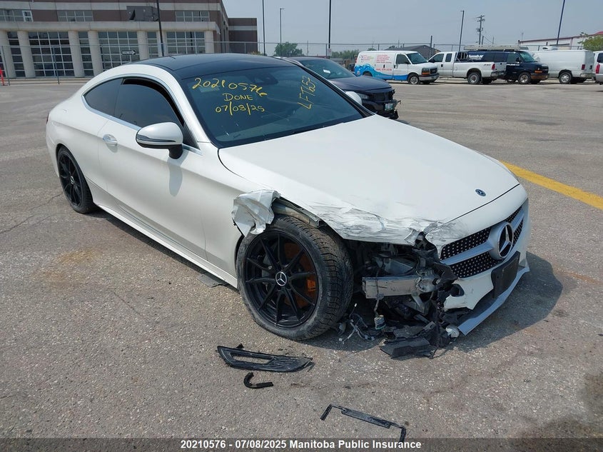 WDDWJ4KB7HF581525 2017 Mercedes Benz C300 4Matic auction photo 1