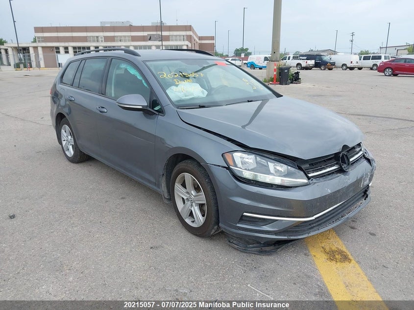 3VW117AU6JM761090 2018 Volkswagen Golf 1.8 Tsi 4Motion auction photo 1