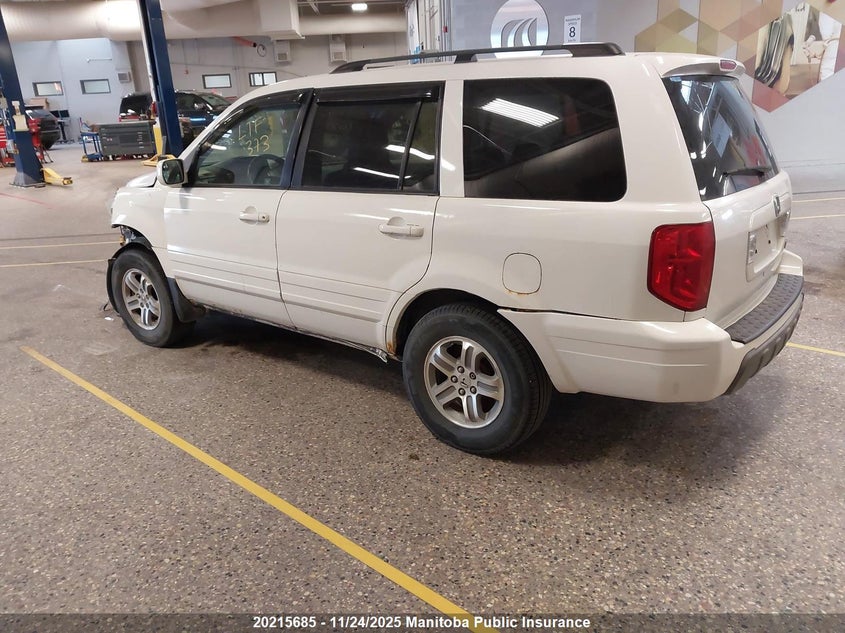 2HKYF18705H568171 2005 HONDA PILOT photo no. 3