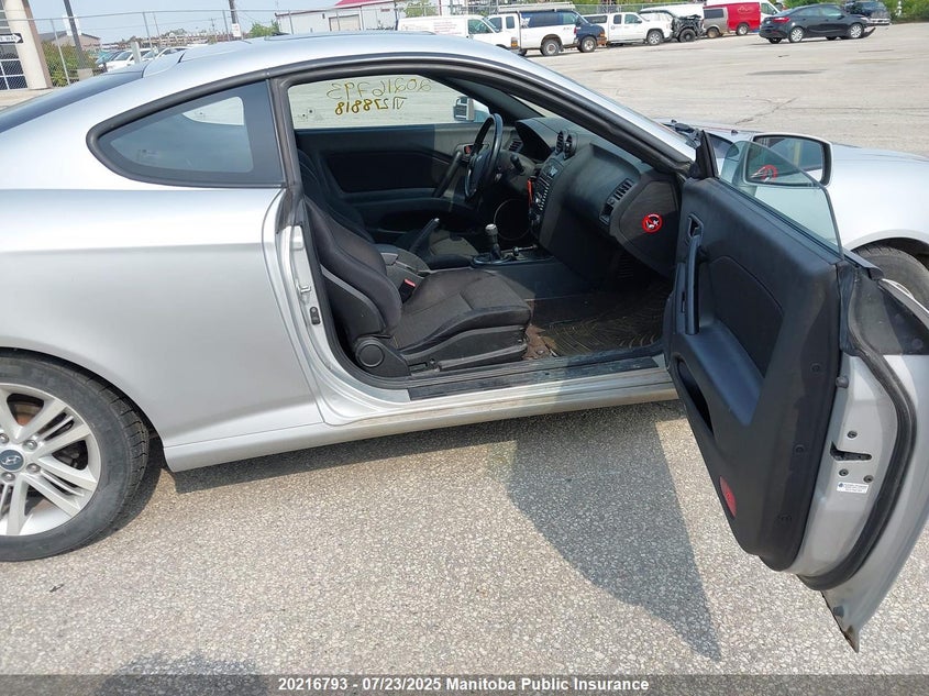 2008 Hyundai Tiburon Gs VIN: KMHHM65D58U278818 Lot: 20216793