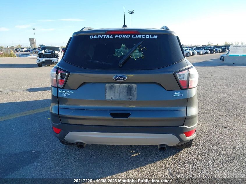 2018 Ford Escape Se VIN: 1FMCU9GD8JUA35714 Lot: 20217226
