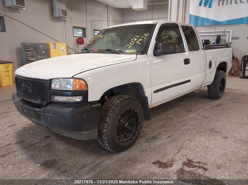 2GTEK19V811161335 2001 GMC  photo no. 2