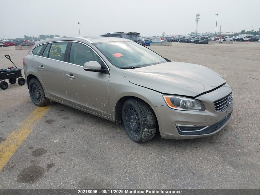 YV1902SCXF1185861 2015 Volvo V60 T6 auction photo 1