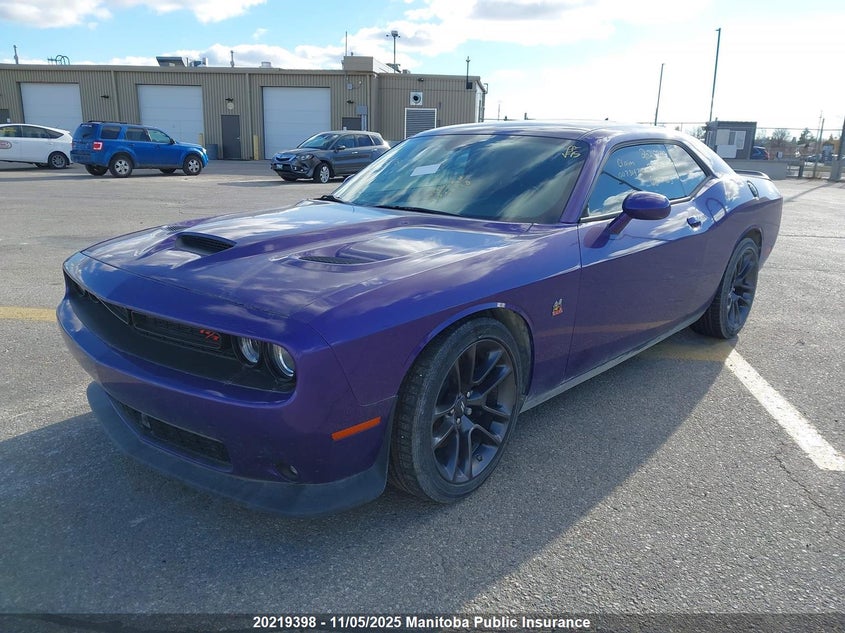 2C3CDZFJ9PH654253 2023 DODGE CHALLENGER photo no. 2