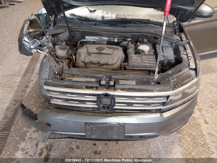 2019 Volkswagen Tiguan Highline 2.0 Tsi VIN: 3VV4B7AXXKM152398 Lot: 20219942