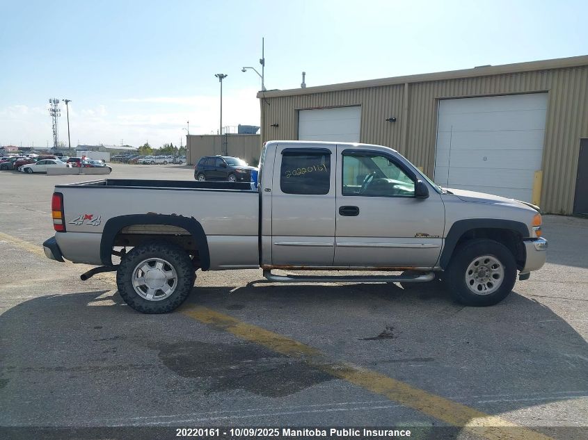 2005 GMC Sierra 1500 Ext Cab VIN: 2GTEK19V951237120 Lot: 20220161