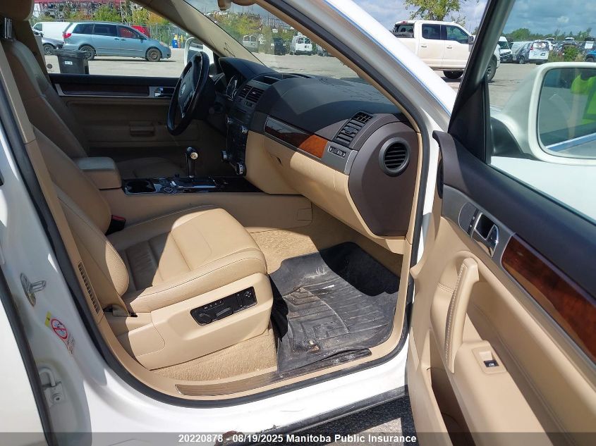 2008 Volkswagen Touareg V8 VIN: WVGMB67L88D022021 Lot: 20220878