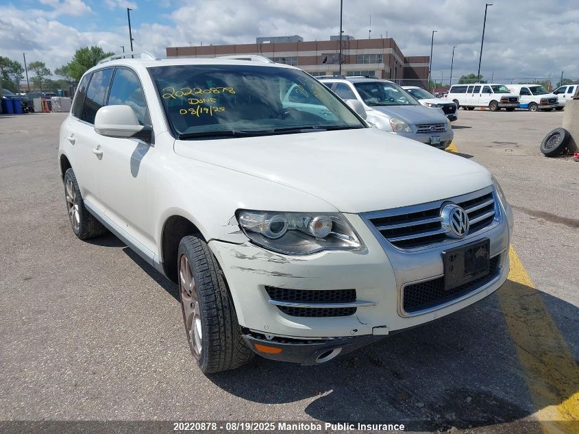 2008 Volkswagen Touareg V8 VIN: WVGMB67L88D022021 Lot: 20220878