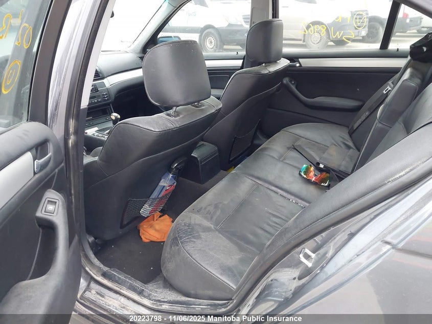 WBAEV53402KM02012 2002 BMW 3ER photo no. 8