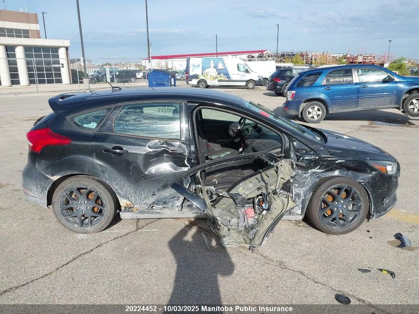 2015 Ford Focus Se VIN: 1FADP3K28FL297013 Lot: 20224452