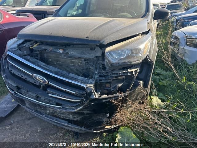 2017 Ford Escape Se VIN: 1FMCU9G91HUE27052 Lot: 20224678