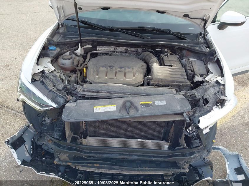 2020 Audi Q3 Progressiv 45 2.0 Tfsi VIN: WA1EECF31L1065877 Lot: 20225069