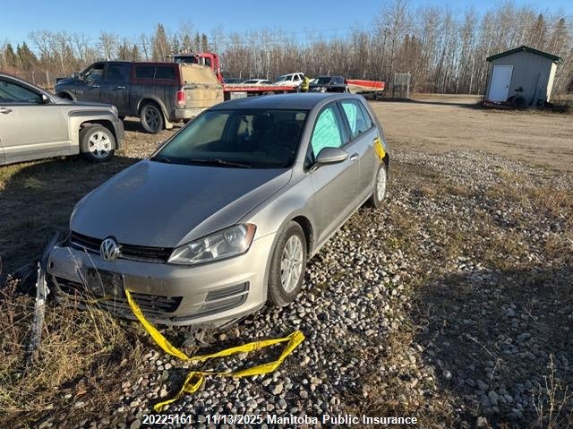 3VW217AU3GM055207 2016 VOLKSWAGEN GOLF photo no. 2