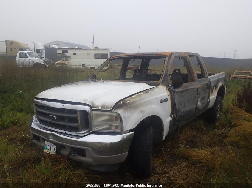 1FTNW21P94EB24367 2004 FORD  photo no. 2