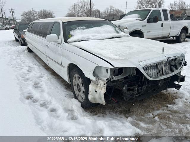 1L1FM88W77Y638678 2007 Lincoln Town Car Executive auction photo 1