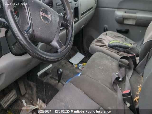 1GTHK29K28E142510 2008 GMC  photo no. 5