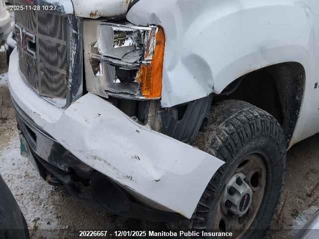 1GTHK29K28E142510 2008 GMC  photo no. 6