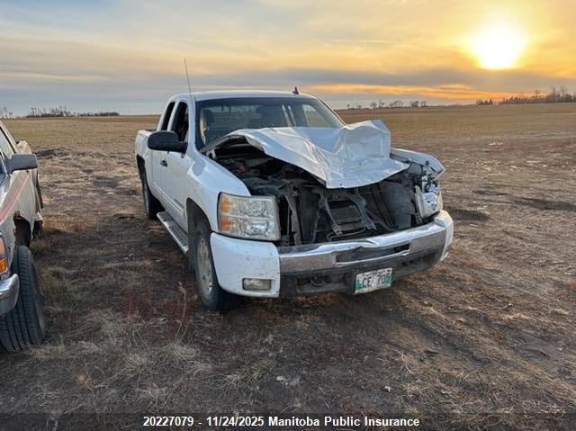 CHEVROLET SILVERADO 1500 SILVERADO 1500 LT EXT CAB