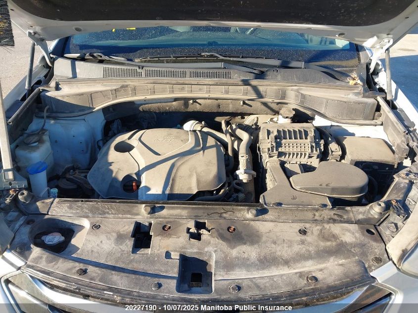 2013 Hyundai Santa Fe 2.0T VIN: 5XYZUDLA4DG008688 Lot: 20227190