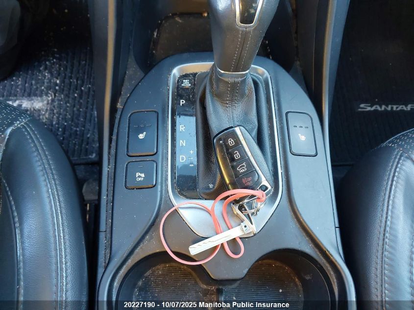 2013 Hyundai Santa Fe 2.0T VIN: 5XYZUDLA4DG008688 Lot: 20227190