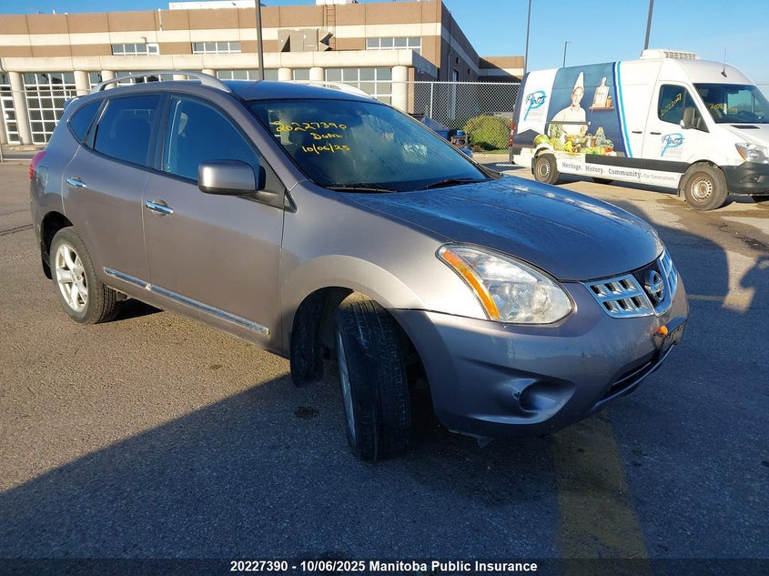 NISSAN ROGUE SV