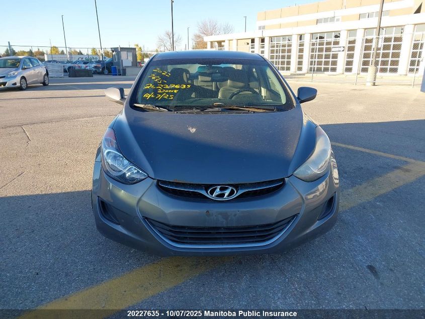 2013 Hyundai Elantra Limited VIN: 5NPDH4AE2DH260288 Lot: 20227635