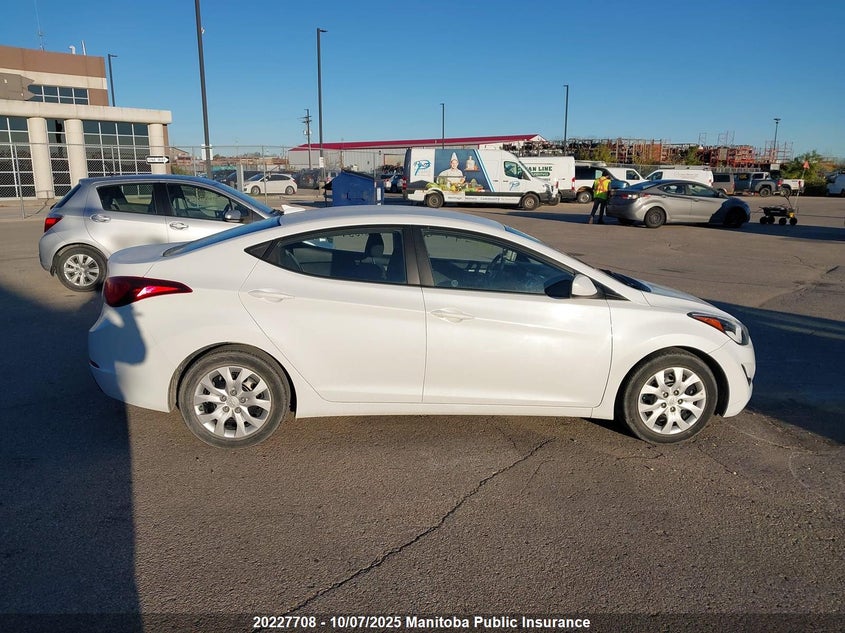2016 Hyundai Elantra Gl VIN: 5NPDH4AE3GH767334 Lot: 20227708
