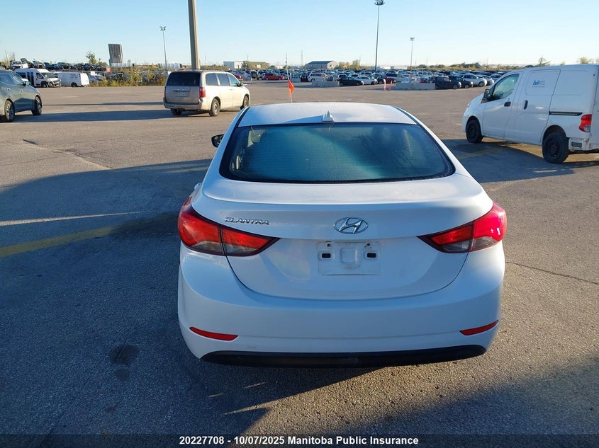 2016 Hyundai Elantra Gl VIN: 5NPDH4AE3GH767334 Lot: 20227708