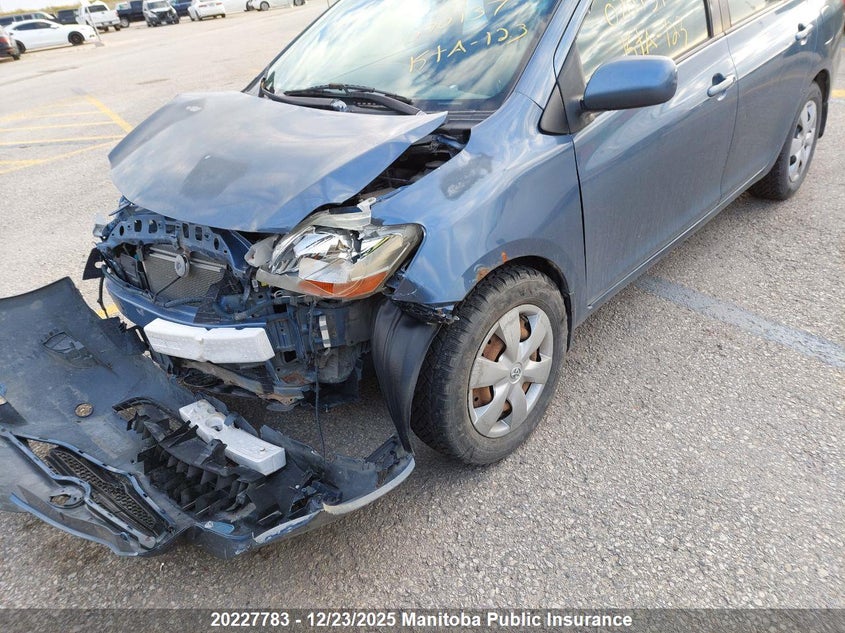 JTDBT923171070137 2007 Toyota Yaris auction photo 1