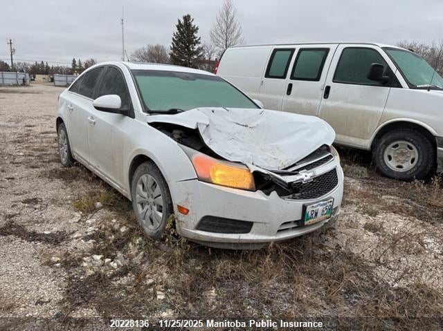 CHEVROLET CRUZE LT TURBO