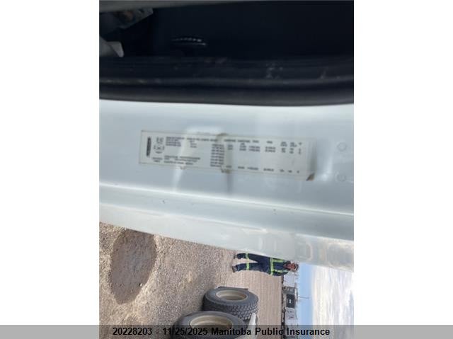 3AKJHHDRXJSJW2638 2018   photo no. 9