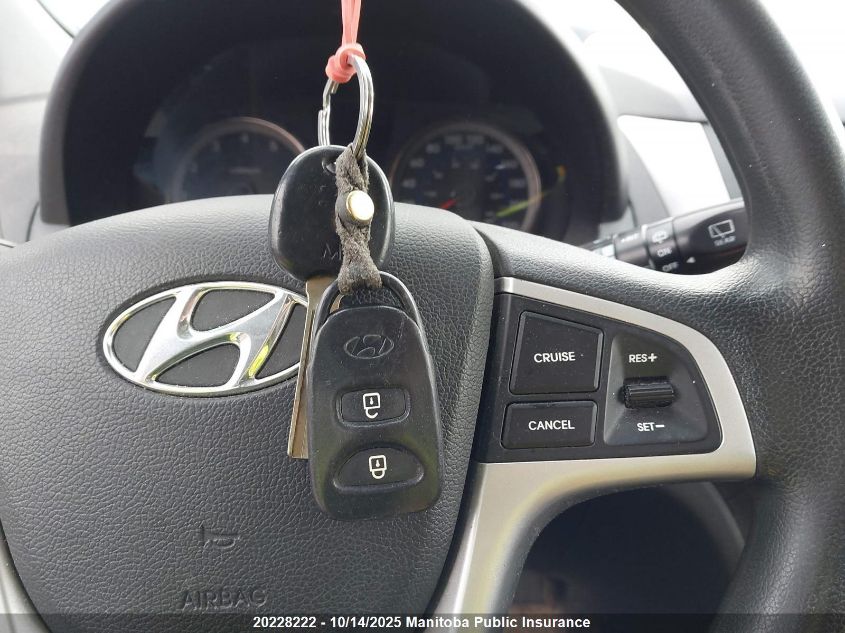 2013 Hyundai Accent Gl VIN: KMHCT5AE1DU076560 Lot: 20228222