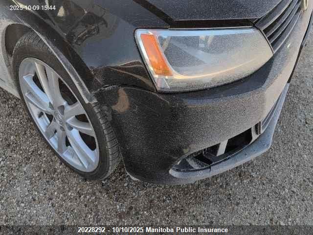 2013 Volkswagen Jetta 2.0 VIN: 3VWDK7AJ9DM393234 Lot: 20228292