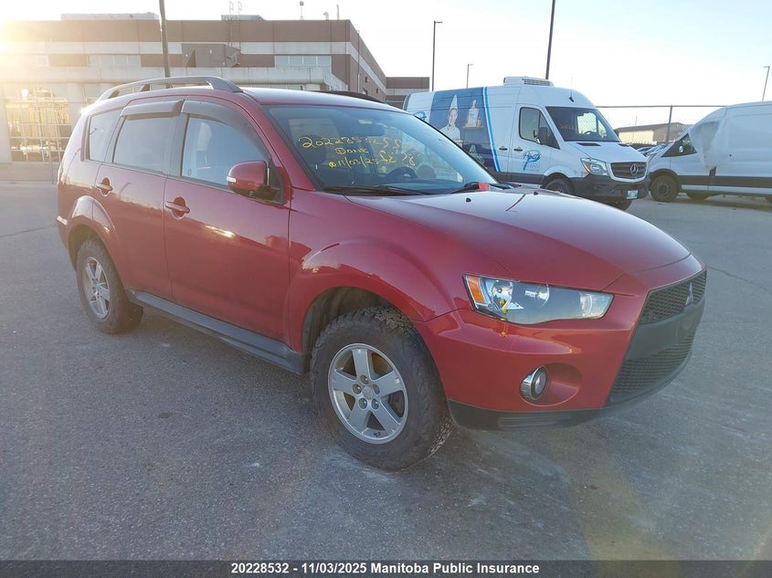 MITSUBISHI OUTLANDER LS