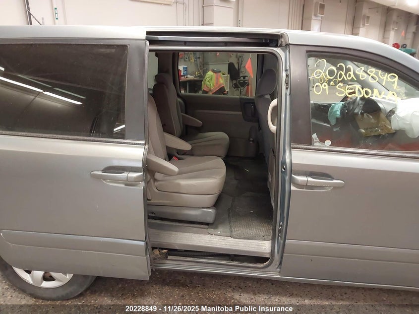 2009 Kia Sedona Lx VIN: KNDMB233996292142 Lot: 20228849