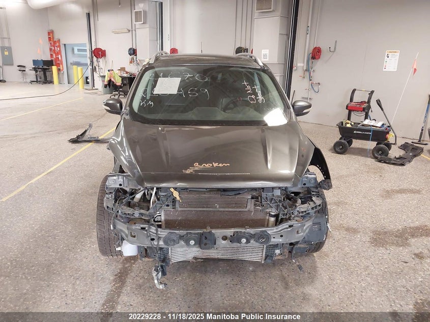 2017 Ford Escape Titanium VIN: 1FMCU9J98HUD22212 Lot: 20229228