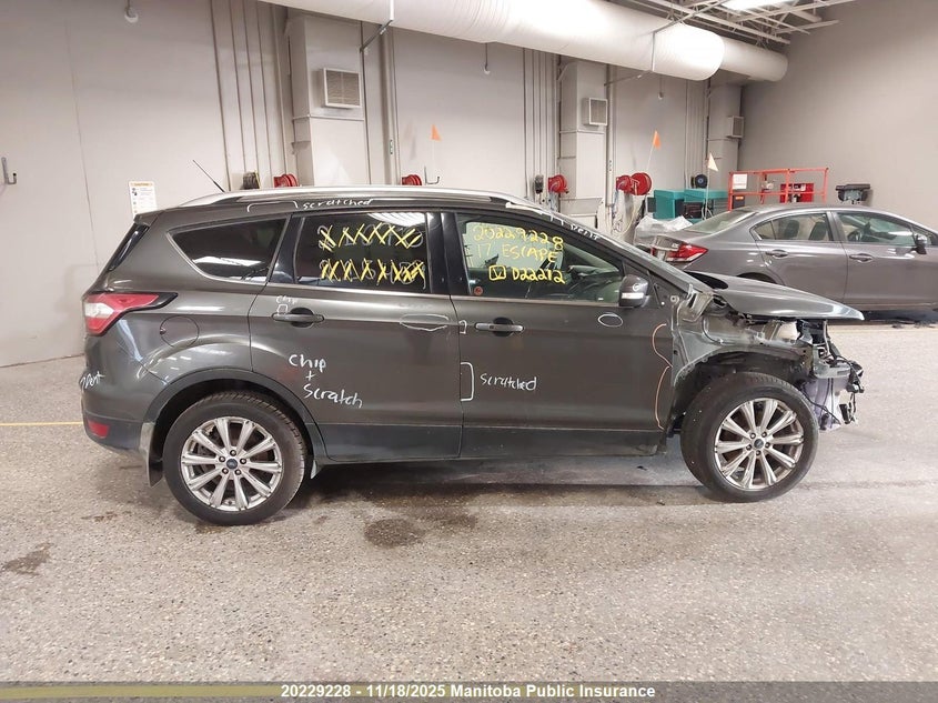 2017 Ford Escape Titanium VIN: 1FMCU9J98HUD22212 Lot: 20229228