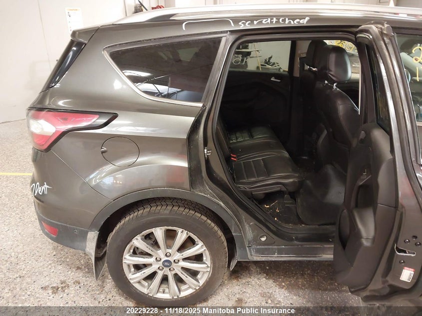 2017 Ford Escape Titanium VIN: 1FMCU9J98HUD22212 Lot: 20229228