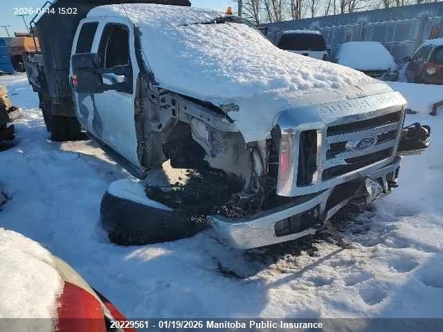 1FDAW57R99EB21271 2009 Ford F550 Super Duty Crew Cab auction photo 1