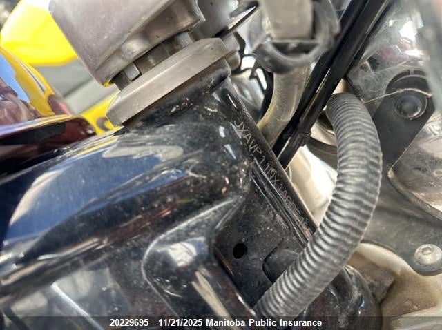 2001 Yamaha V-Star 1100 Classic VIN: JYAVP11NX1A005165 Lot: 20229695