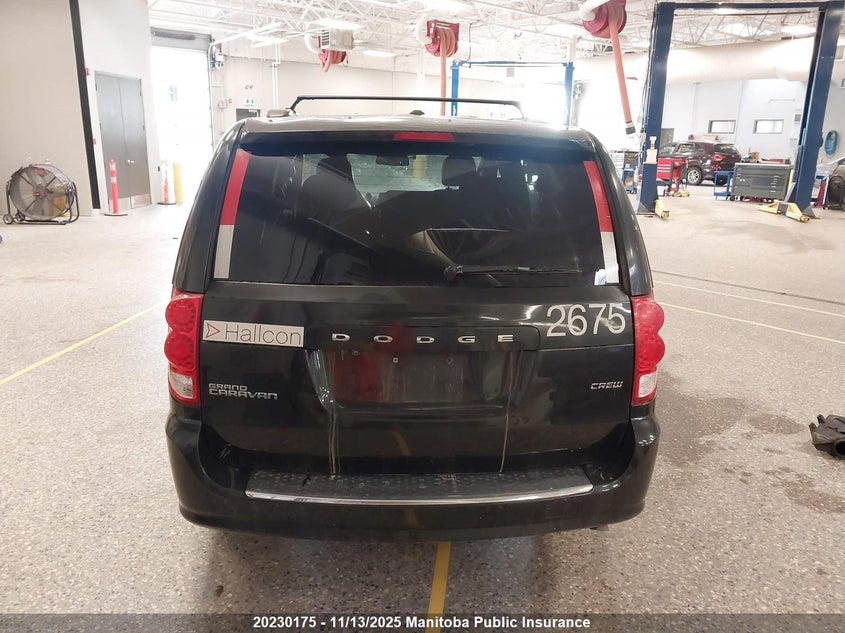 2018 Dodge Grand Caravan Crew VIN: 2C4RDGDG8JR295402 Lot: 20230175
